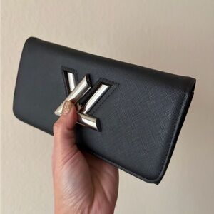 Black Dupe Turn Lock Designer Clutch Bag